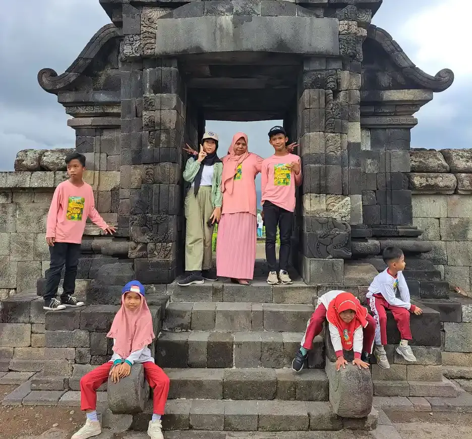 Sibling Anak Berkebutuhan Khusus: Memahami Perasaan Saudara Kandung dan Cara Orang Tua Mendampinginya
